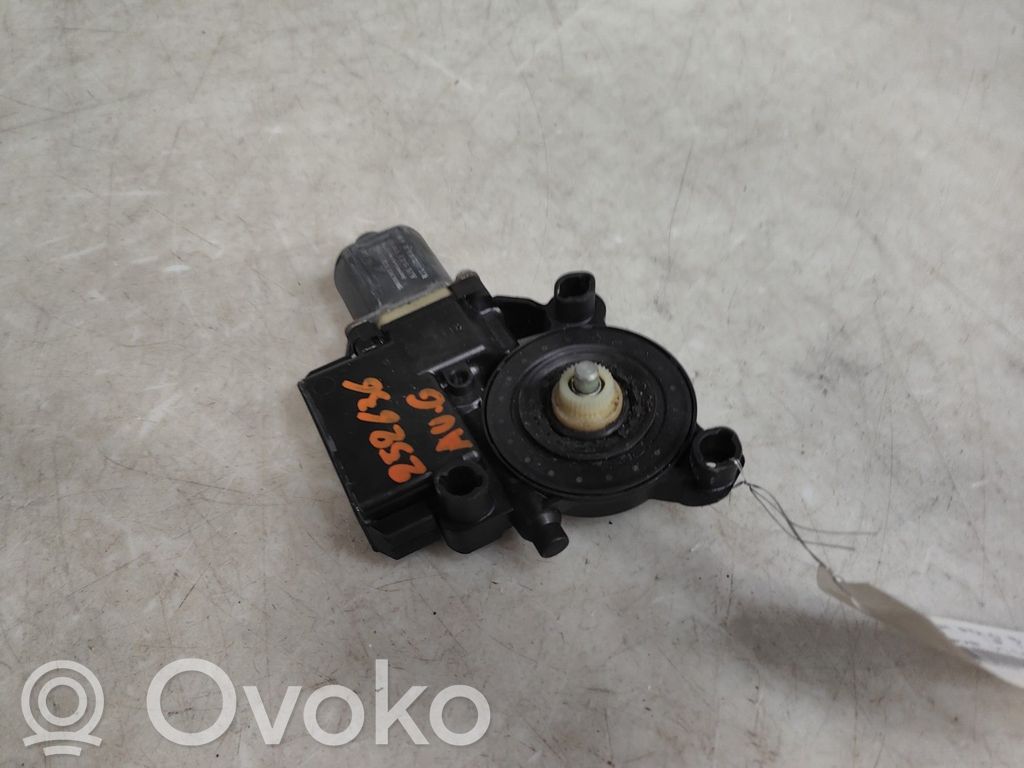 Silnik regulatora szyby drzwi przednich   6R0959801DJZ02