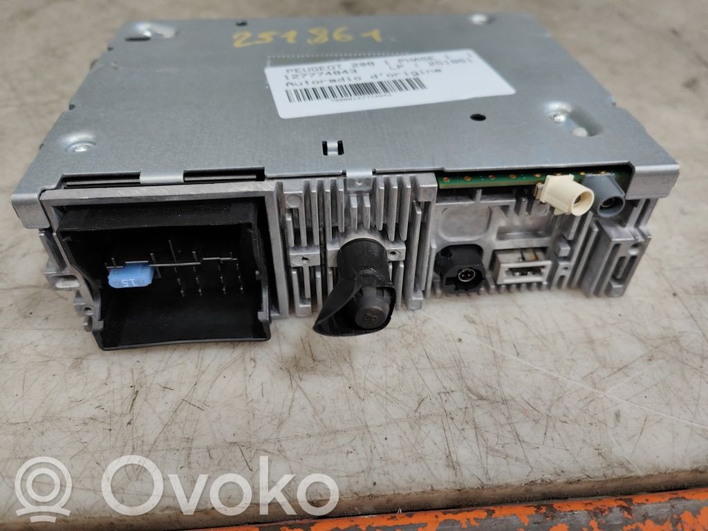 Peugeot 208 I Unitate principală radio/CD/DVD/GPS 