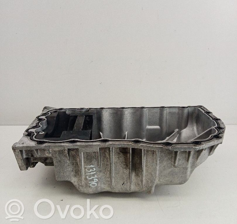 Oil sump   104412,105084