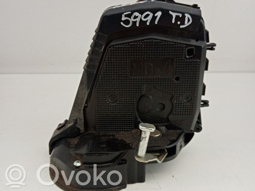 Toyota Yaris Rear door lock 