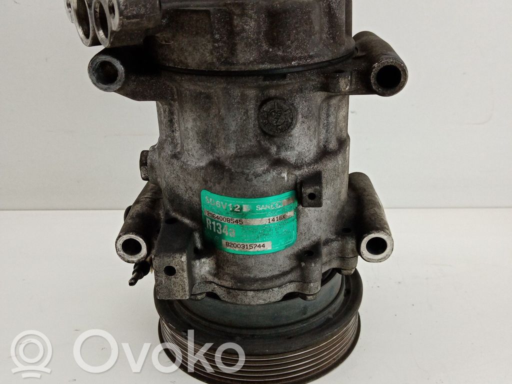 Ilmastointilaitteen kompressorin pumppu (A/C)   8200315744,1416K,SD6V12
