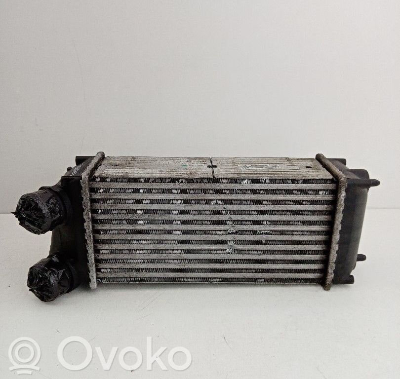 Interkūlerio radiatorius   9648551880,876923JF,VALEO