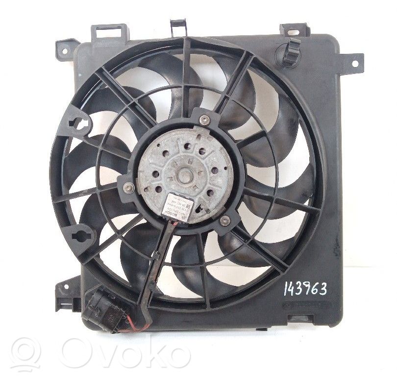 Elektrolüfter   24467442,0130303304,0130303957,24467445,3135103660,3136613311
