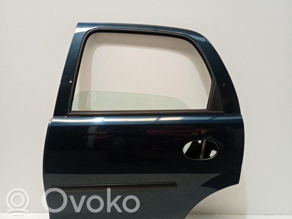 Opel Corsa C Galinės durys 