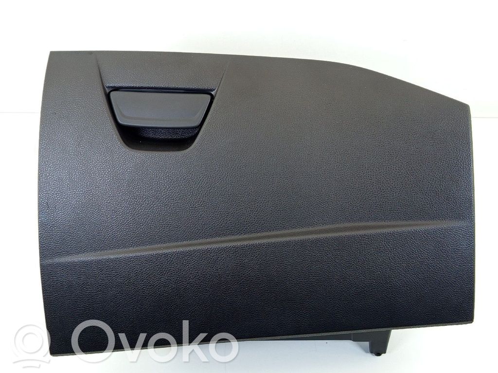 Daiktadėžė   F1EBA06044,F1EBA06040A