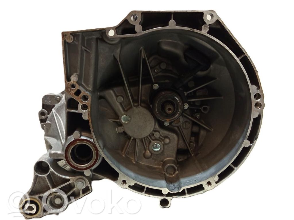 Manual 5 speed gearbox   CV6R7002BBH,CV6R7002BBH