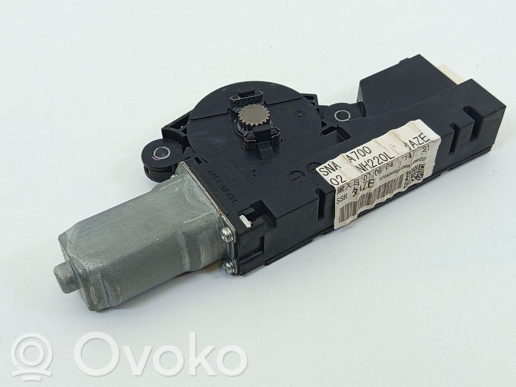 Silnik składanego dachu   70450SNAA02,NH220L,SNAA700