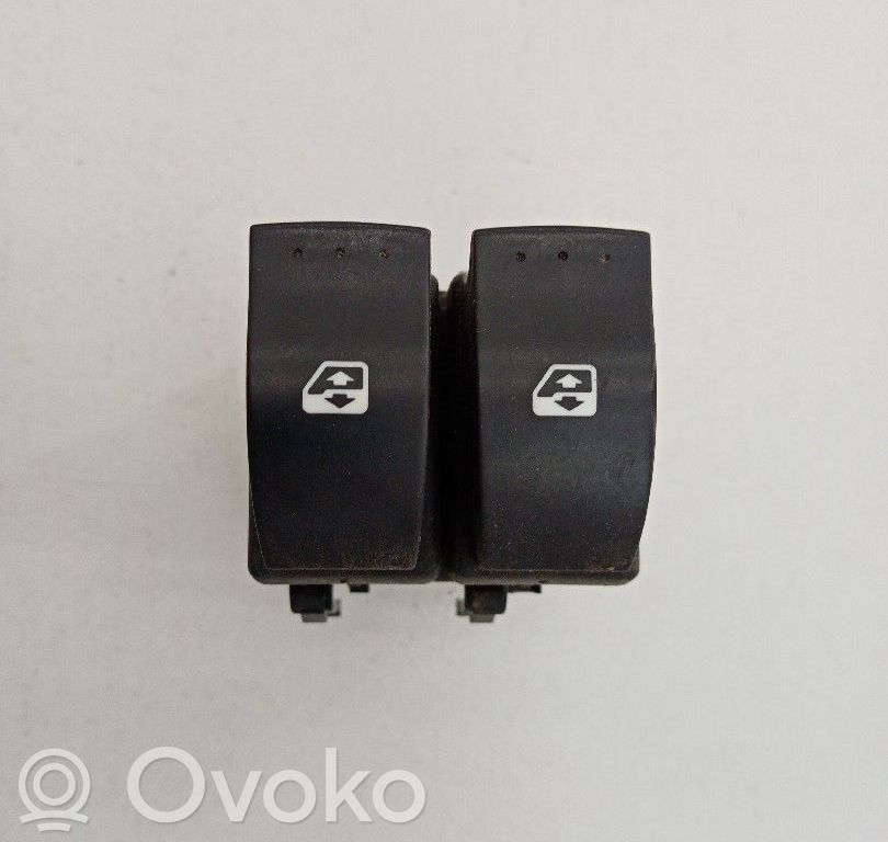 Renault Laguna II Electric window control switch 