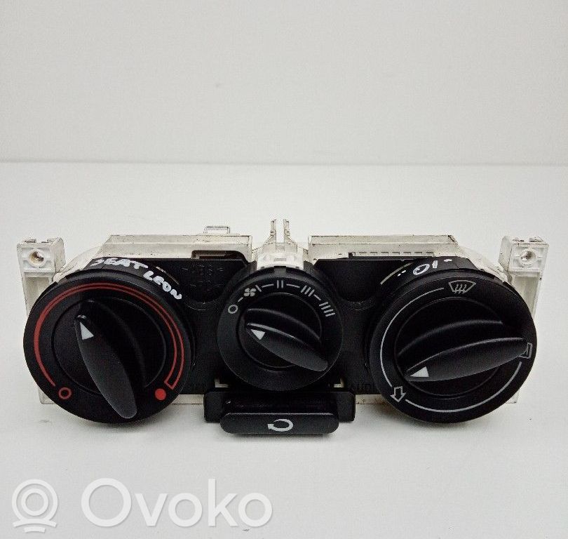 Seat Leon (1M) Panel klimatyzacji 