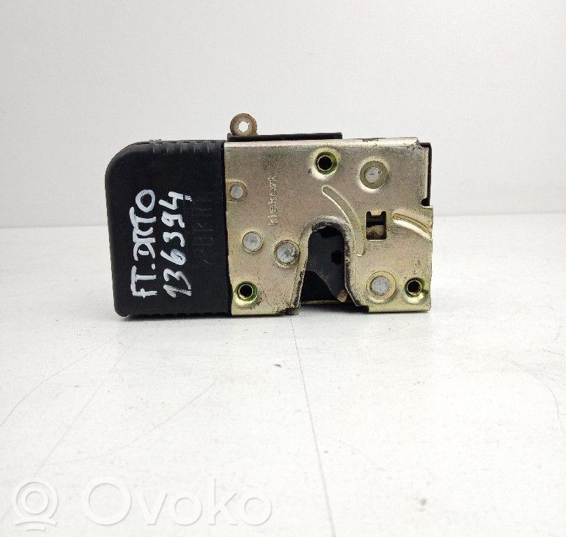 Peugeot 806 Front door lock 