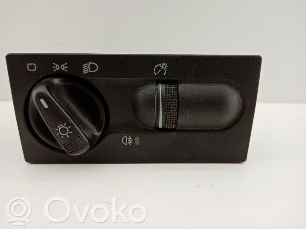 Light switch   1H6941531,1H6941531A3215