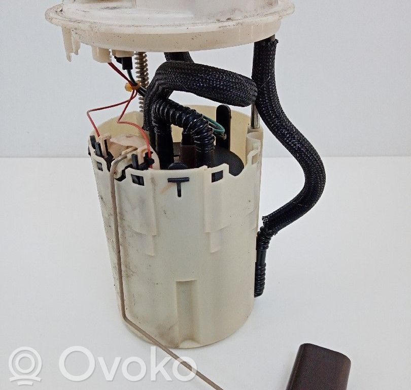 Bomba interna de combustible   8200004964,0580313053,BOSCH