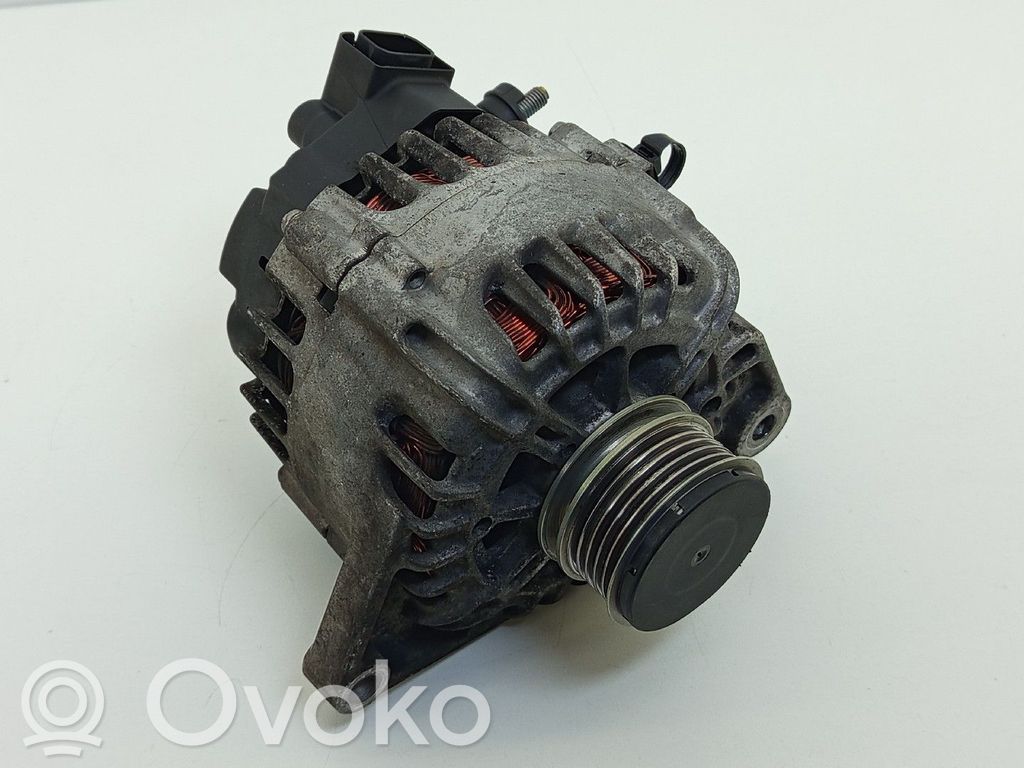 KIA Ceed Ģenerators 