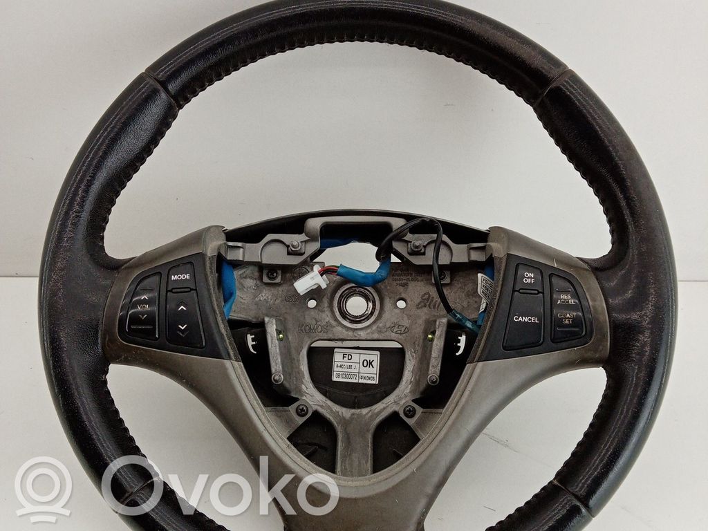 Volante   561302L000