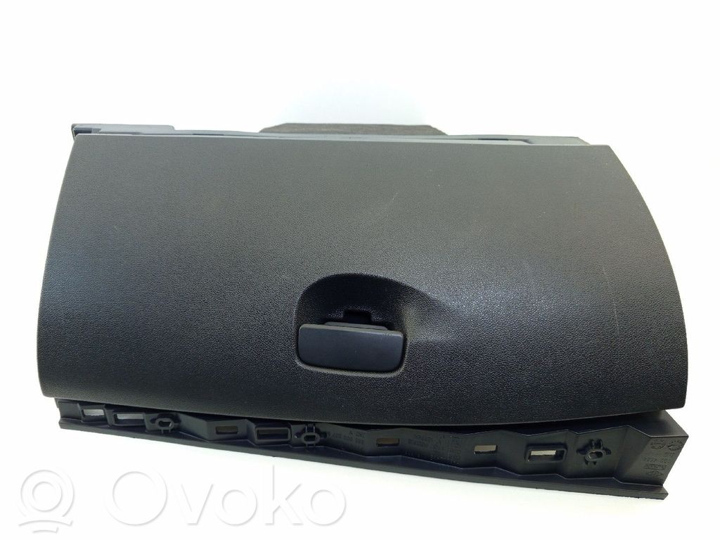 Handschuhfach   685000007R,681080020R