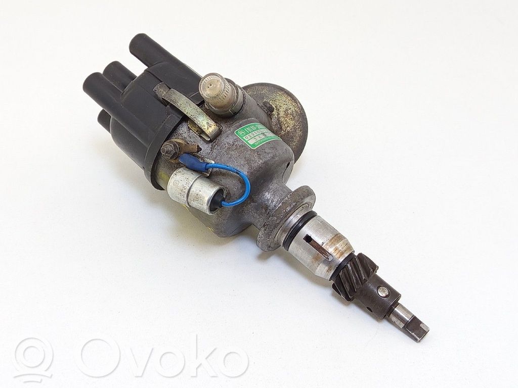 Toyota Corolla E70 Ignition distributor 