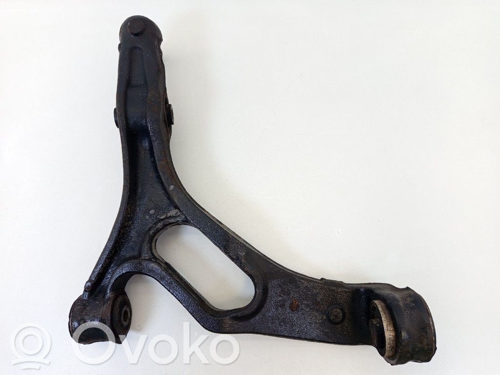 Etutukivarsi   95534101833,7L0407154B