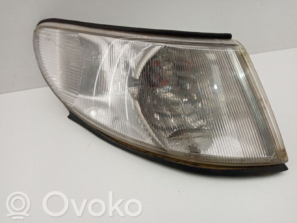 Etupuskurin suuntavilkku   4676482,VALEO