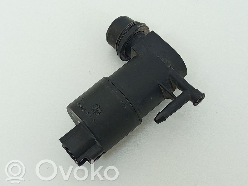 Windscreen/windshield washer pump   853300F020,853300F020