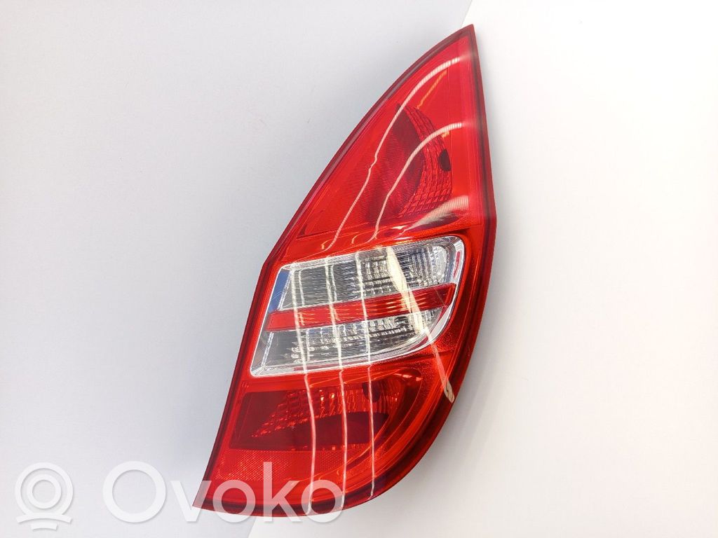 Hyundai i30 Lampa tylna 