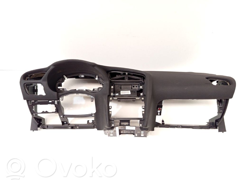 Dashboard   98097068ZD,9687158080,CAIRBAGPASSAGEIRO