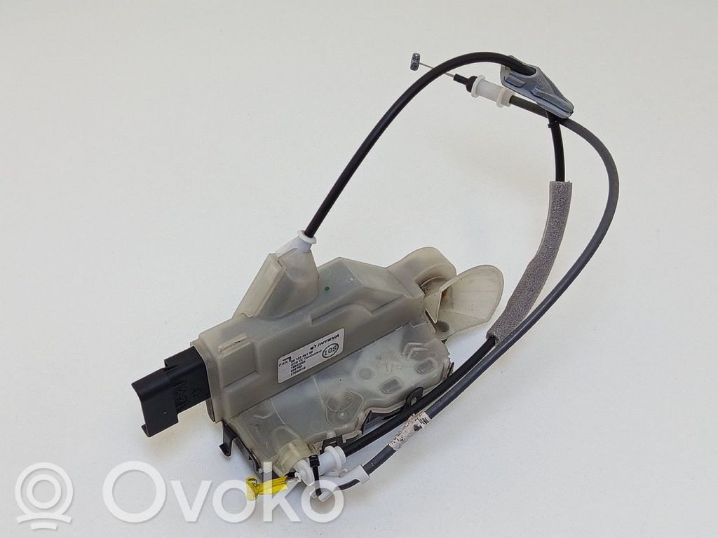 Front door lock   9812398180,27092016,6PINOS