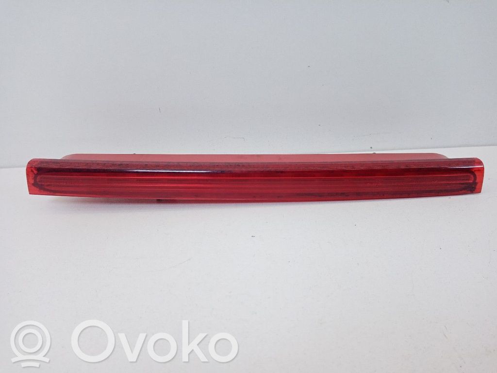 Volvo C30 Third/center stoplight 