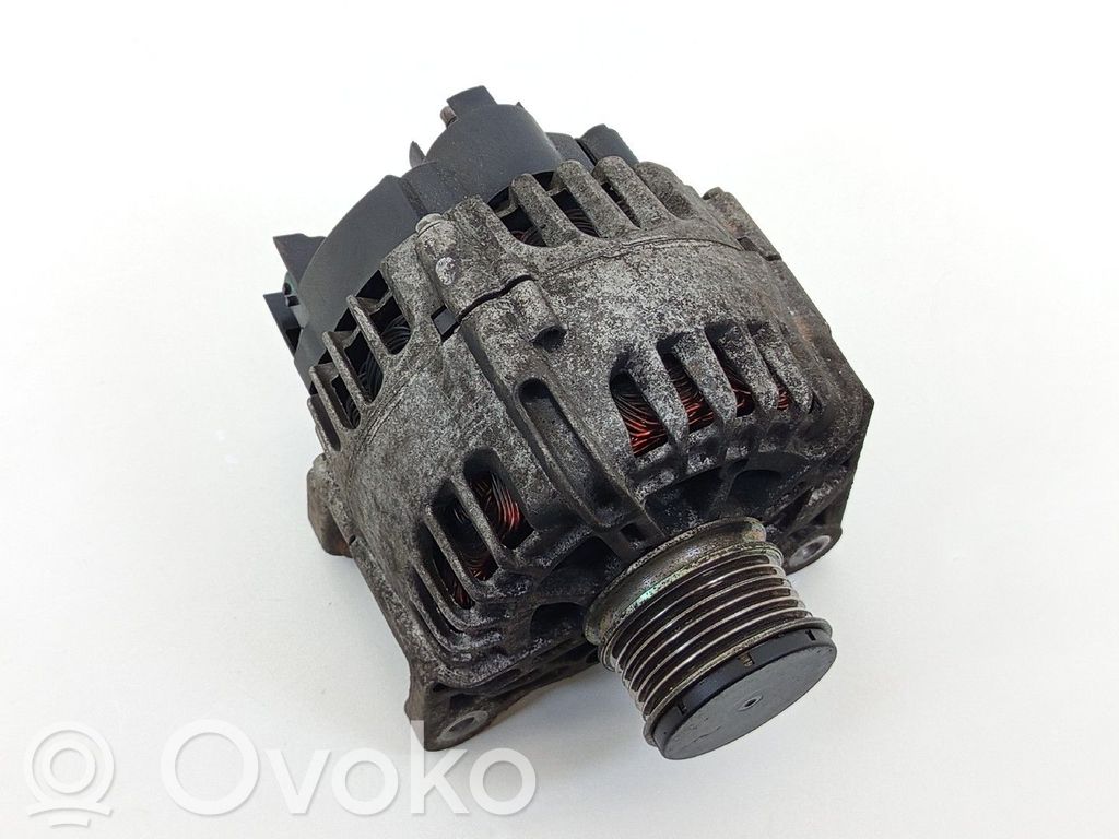 Renault Megane III Generator/alternator 