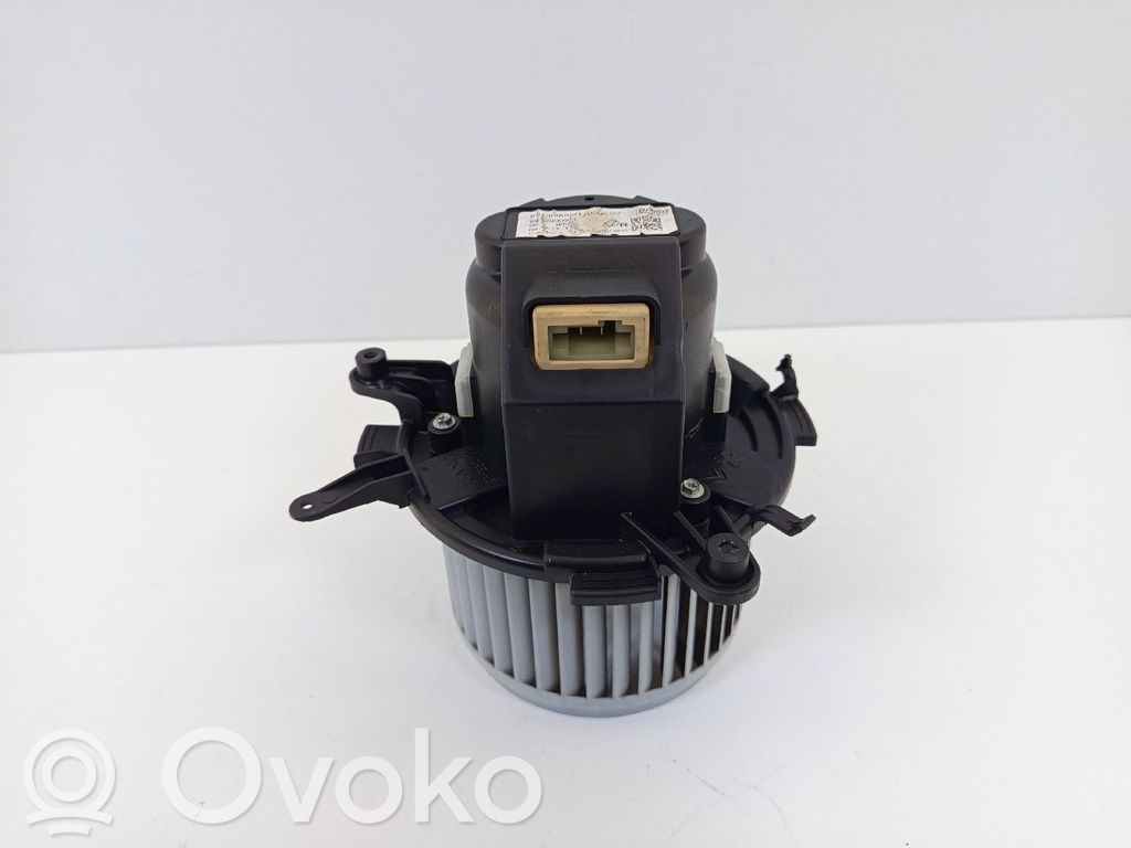 Peugeot 3008 II Ventilator aerotermă 
