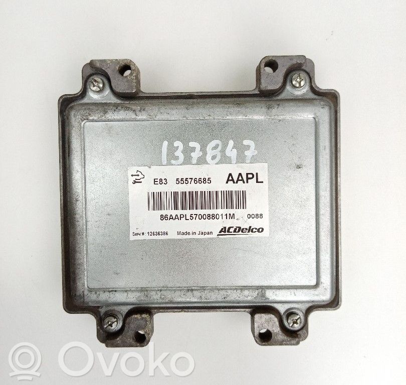 Opel Corsa D Dzinēja vadības bloks 