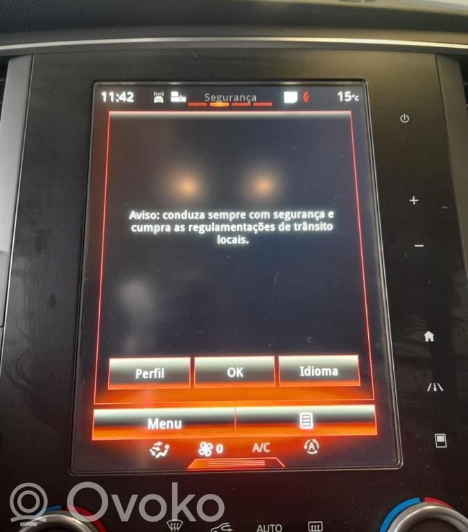 Renault Megane IV Monitor / wyświetlacz / ekran 