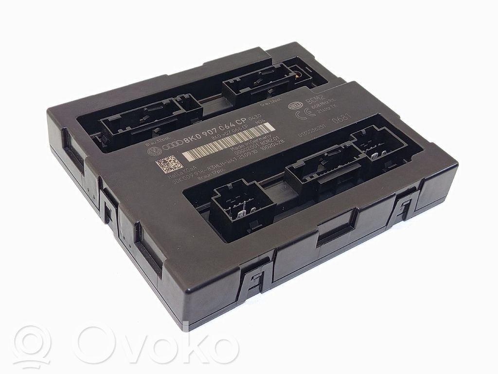 Sonstige Steuergeräte / Module   8K0907064CP,5DK009918,HELLA