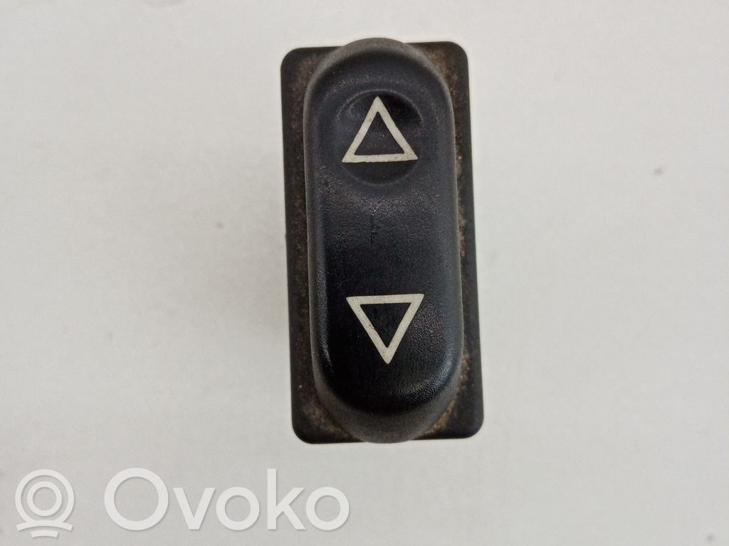 Electric window control switch   22681,4295,5PINOS
