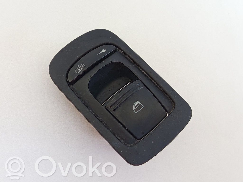Porsche Cayenne (9PA) Electric window control switch 