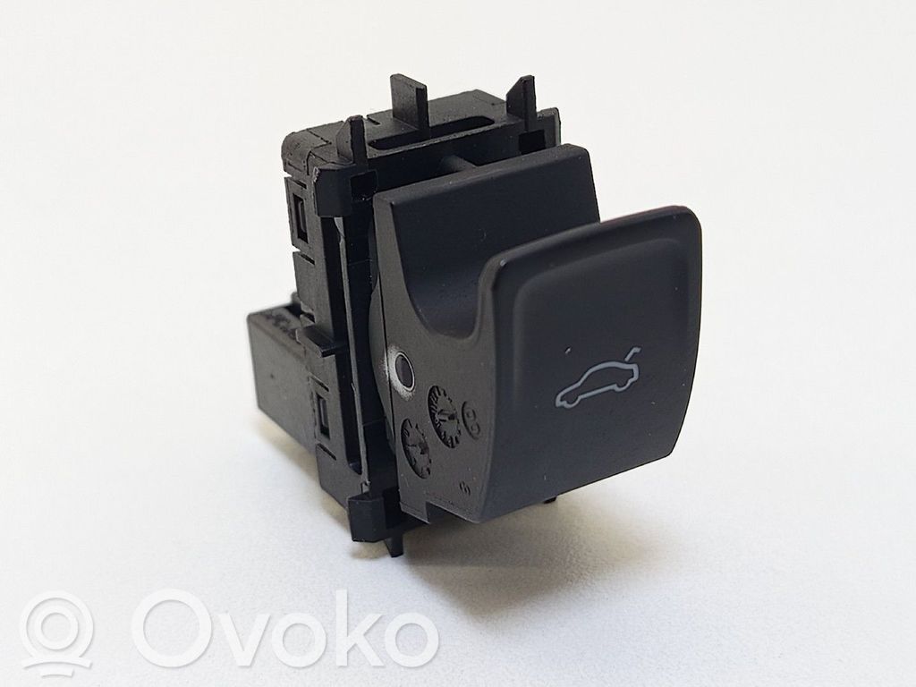 Hazard light switch   3G0959831,ABRIRMALA