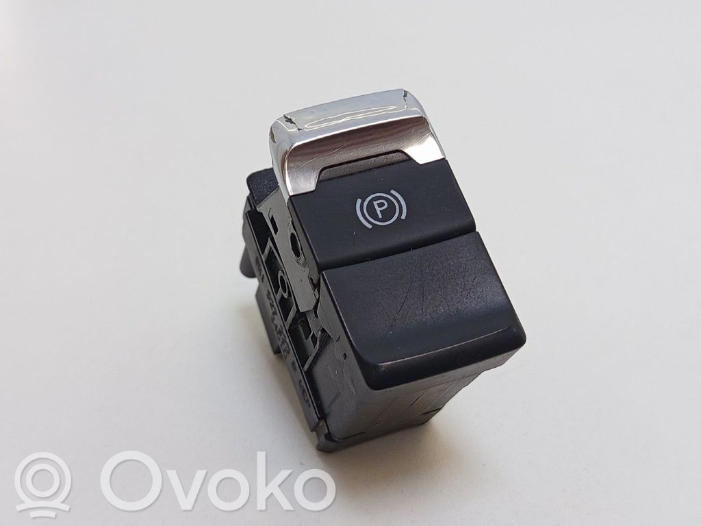 Audi A4 S4 B8 8K Rankinio mechanizmas (salone) 