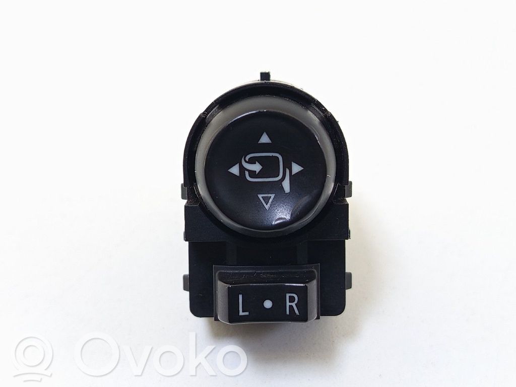 Opel Astra K Wing mirror switch 