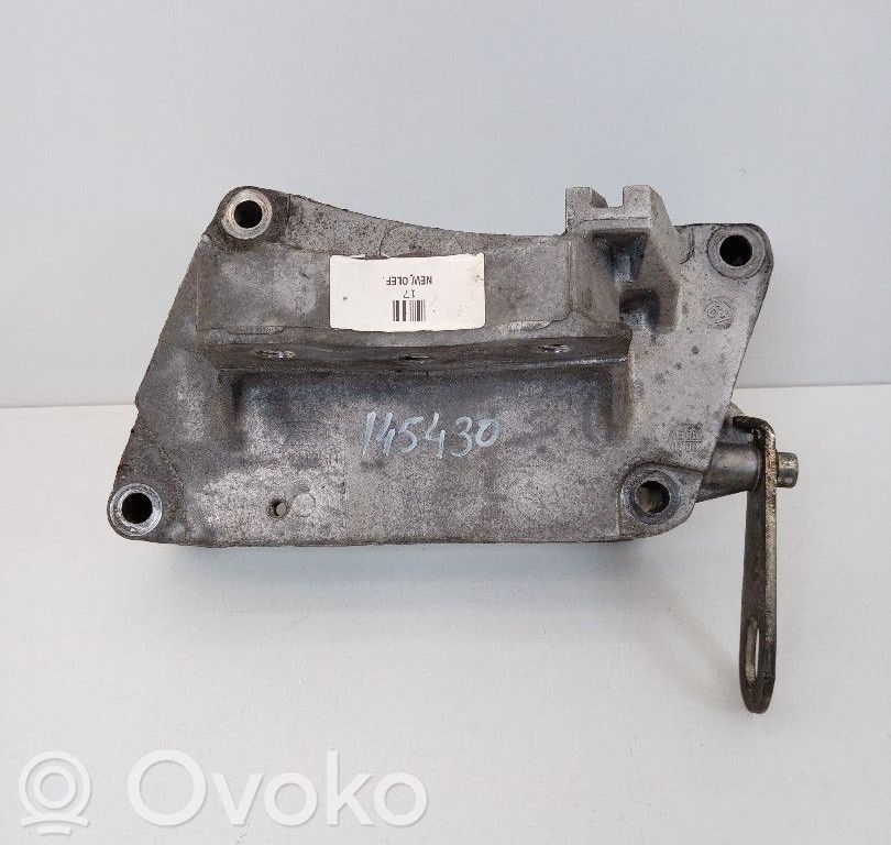 Engine mount bracket   55199250