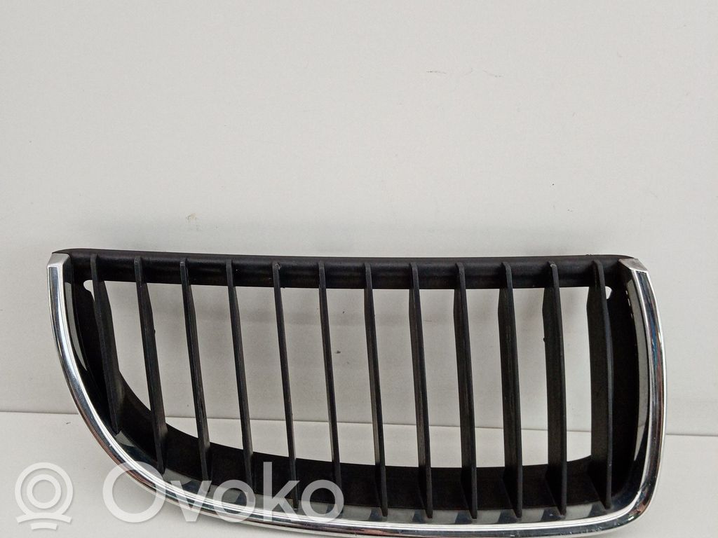 Front grill   7120008,22405910,DIR
