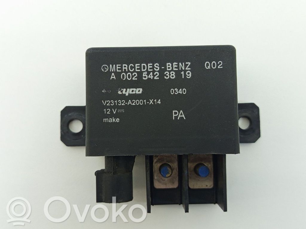 Autres unités de commande / modules   A0025423819,V23132A2001X14