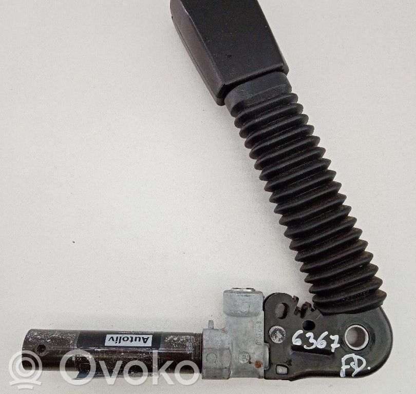 Front seatbelt buckle   8257788,02967F