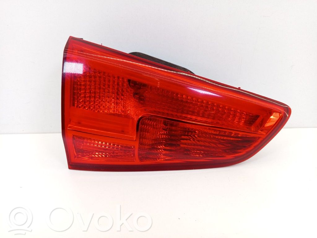 KIA Ceed Tailgate rear/tail lights 