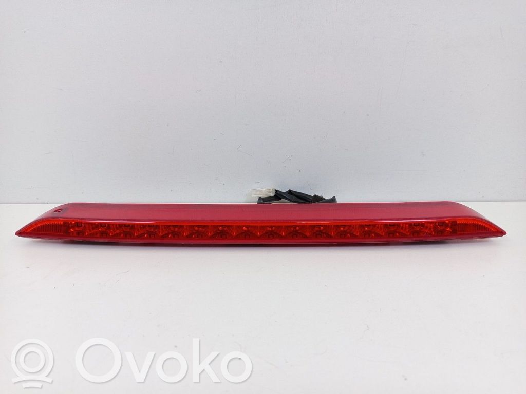 KIA Ceed Дополнительный стоп фонарь 