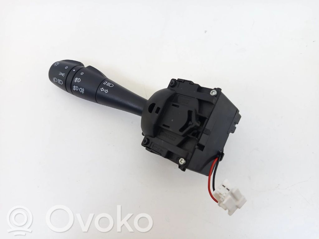 Dacia Logan II Wiper turn signal indicator stalk/switch 