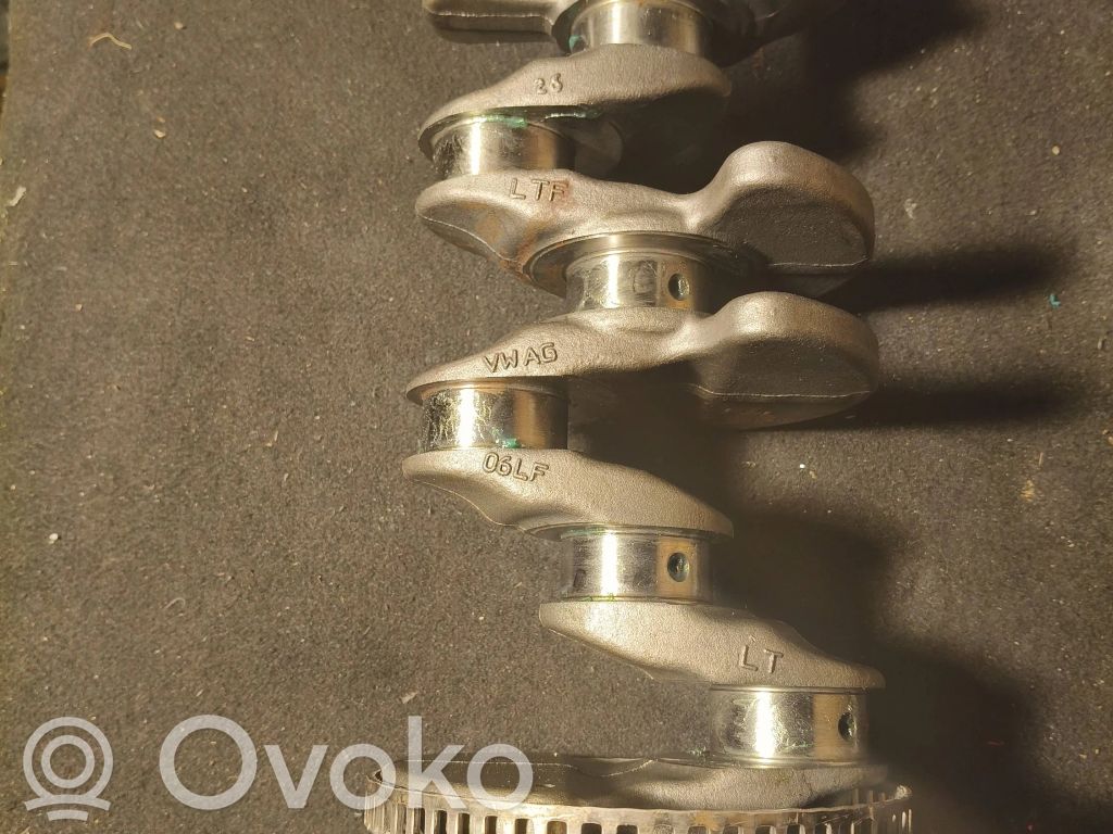 Volkswagen Golf VIII Crankshaft 