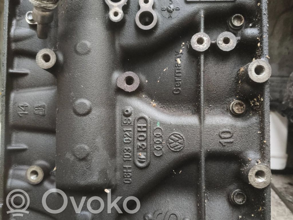 Engine block   06H103021S