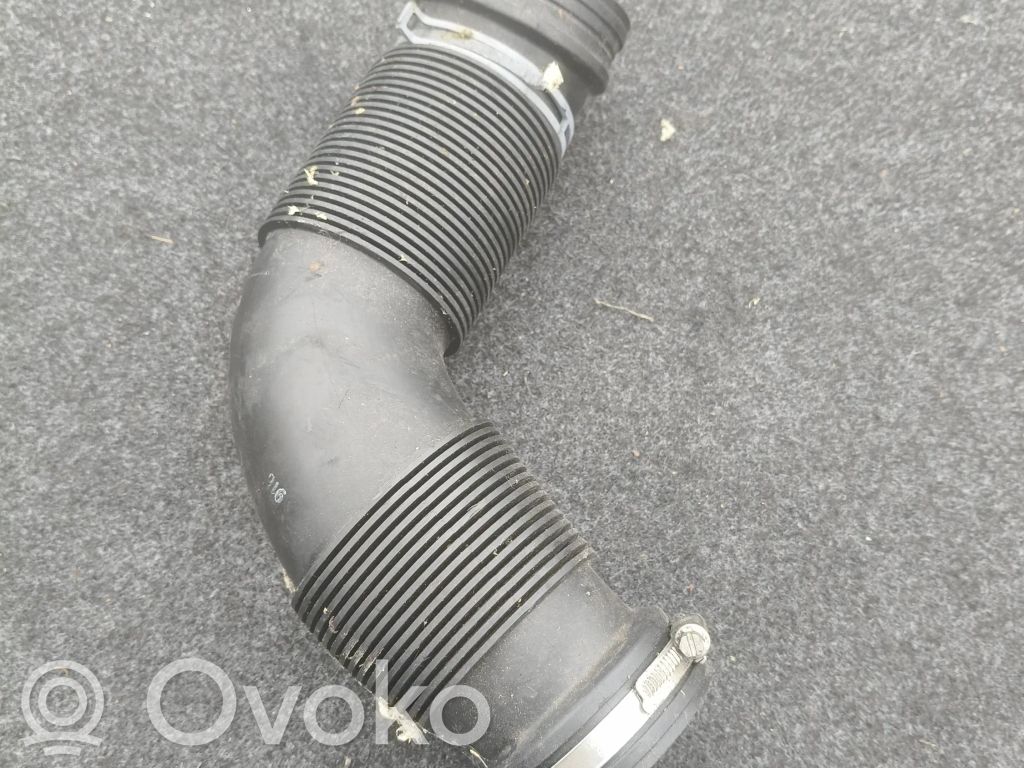 Audi Q3 F3 Componentă admisie aer 