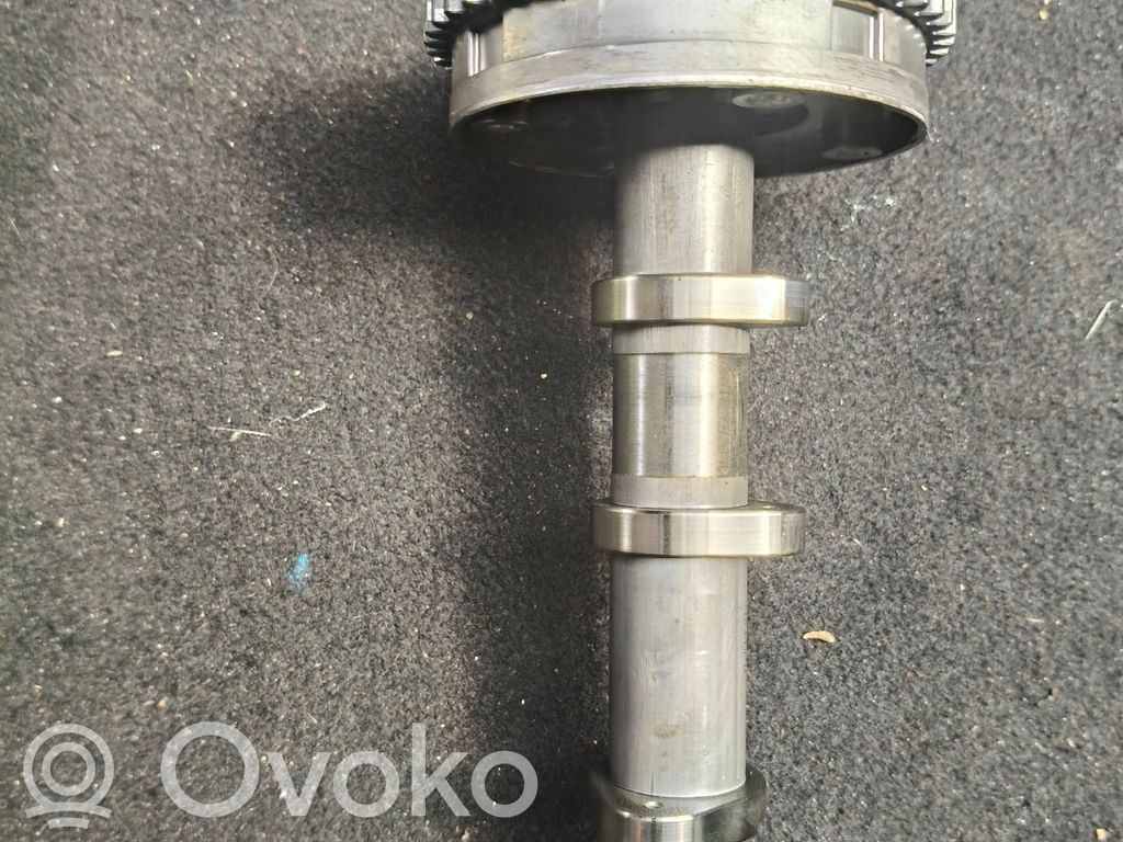 Audi A4 S4 B8 8K Wałek rozrządu 
