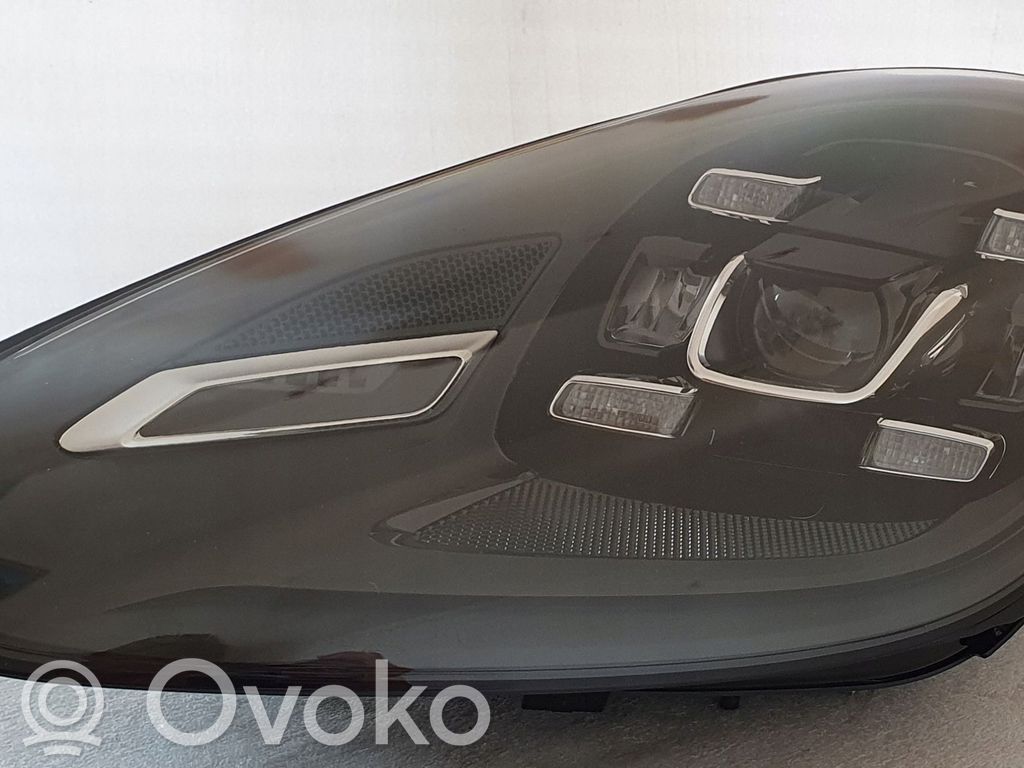 Porsche Cayenne (92A) Lampa przednia 