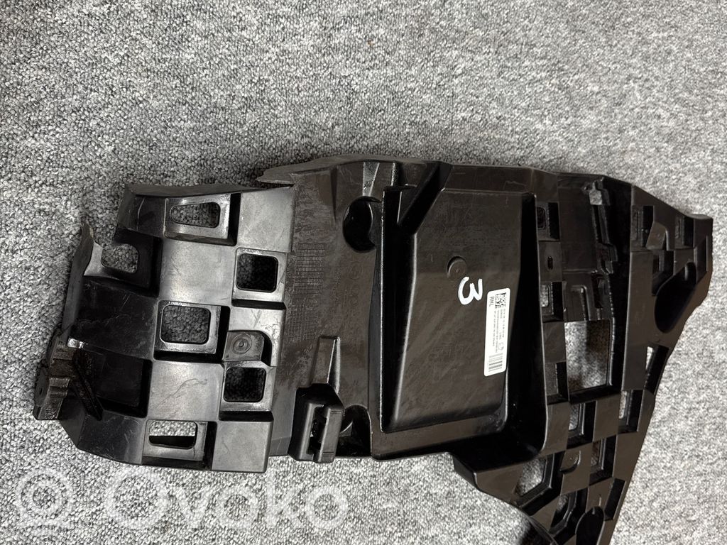 BMW X5 G05 Bumper support mounting bracket corner 